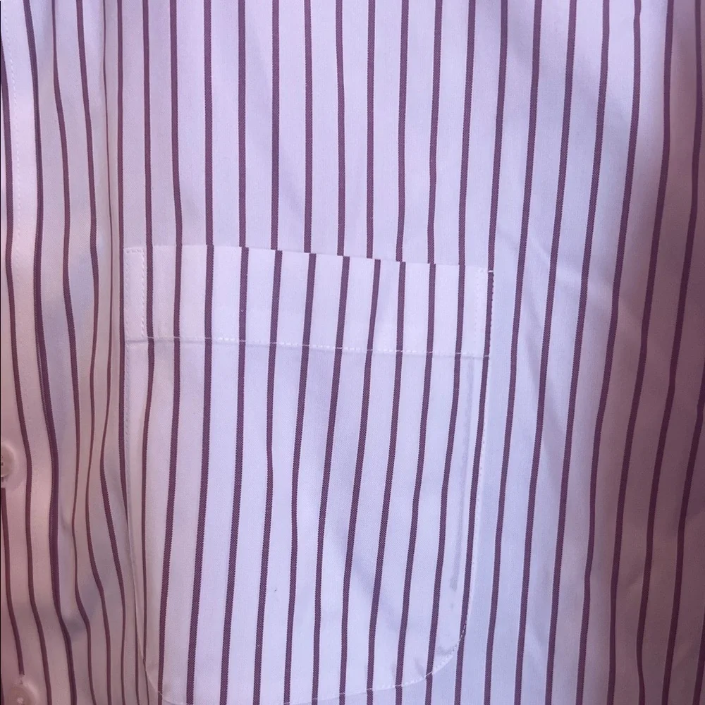 Roundtree & Yorke White Dress Shirt with Burgundy Stripes 16 1/2 33